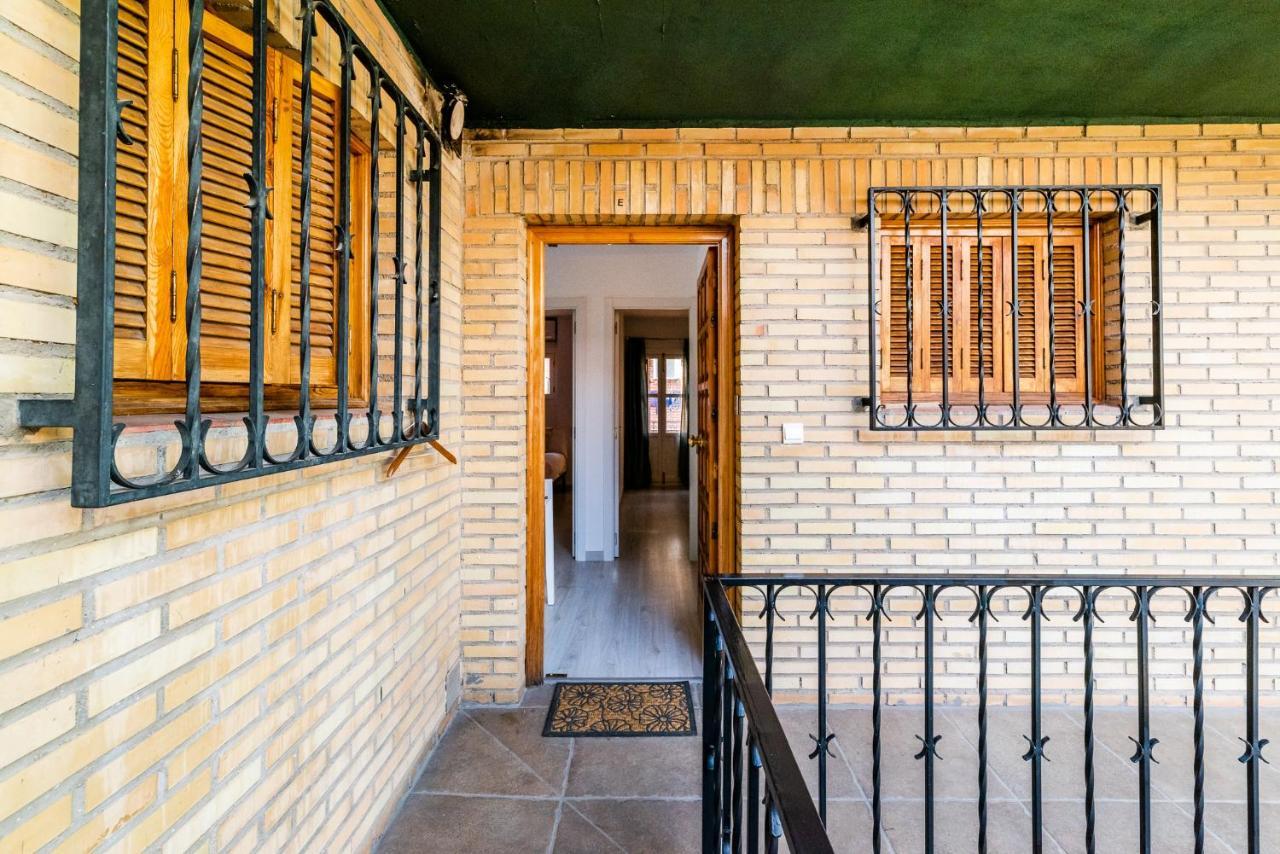 Precioso Apartamento Con Parking En Гранада Екстер'єр фото